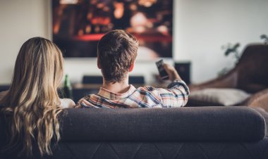 Top 7 Ways to Binge-Watch TV Without Harming Your Health