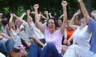 7 Health Benefits of Laughter