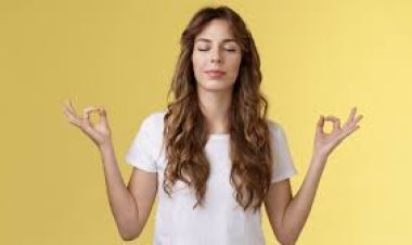 What is the correct way to chant OM?