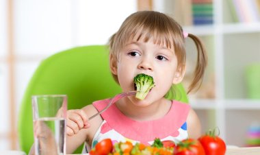 10 Health Benefits of Eating Vegetables, According to a Dietitian