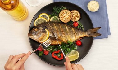 Advantages and Disadvantages of Eating Fish Regularly