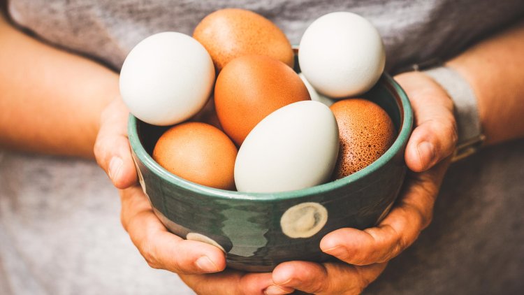 9 Health Benefits of Eating Eggs