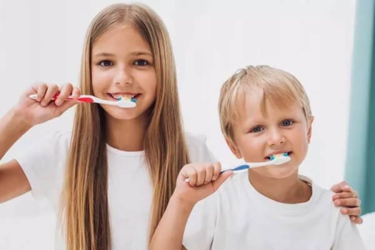 Why It’s Important To Brush Your Teeth Twice A Day