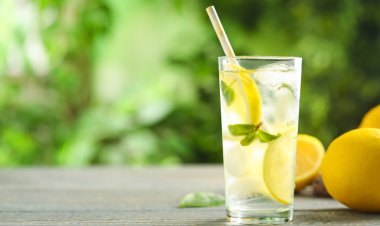 Health Benefits of Lemon Water