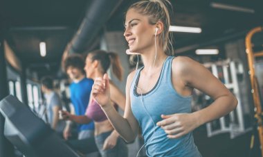 6 Benefits of Listening To Music While Working Out