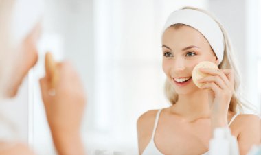 8 Benefits of Using Day Cream in Your Face Care Routine