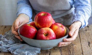 Apples Offer Unexpected Health Benefits