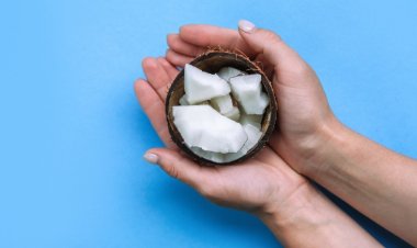 Benefits of eating raw coconut