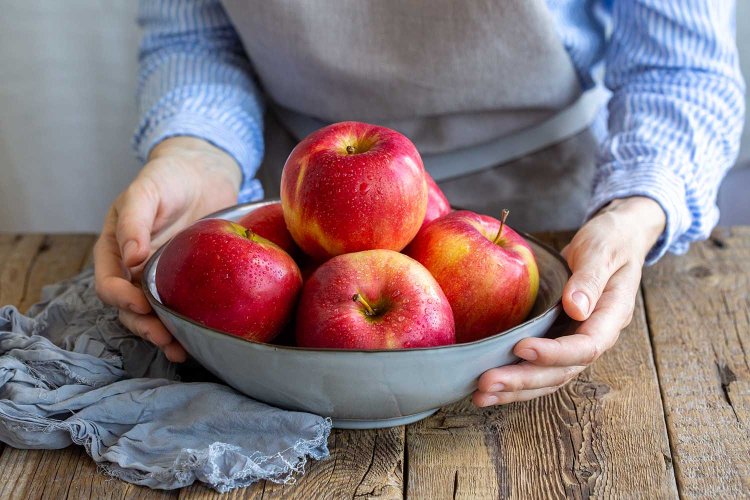 Apples Offer Unexpected Health Benefits