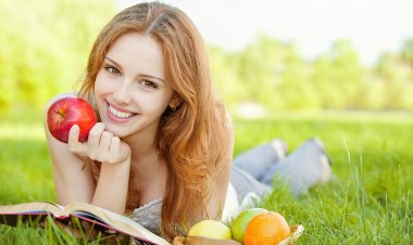 Good and Unhealthy Fruits for Teeth