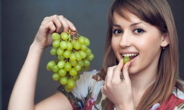 Grapes for Good Health: From Antioxidants to Heart Health